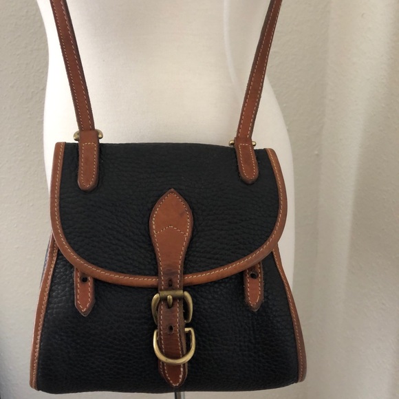Vintage Crossbody Dooney & Burke Purse - Picture 4 of 11